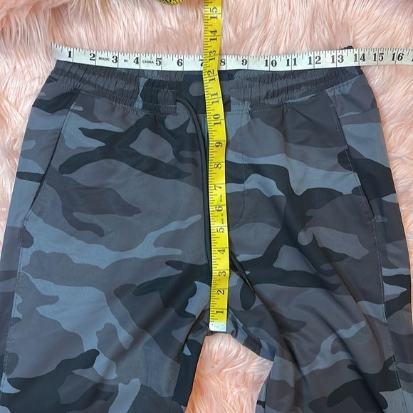 Abercrombie & Fitch Camouflage Joggers Size XS - Picture 6 of 7